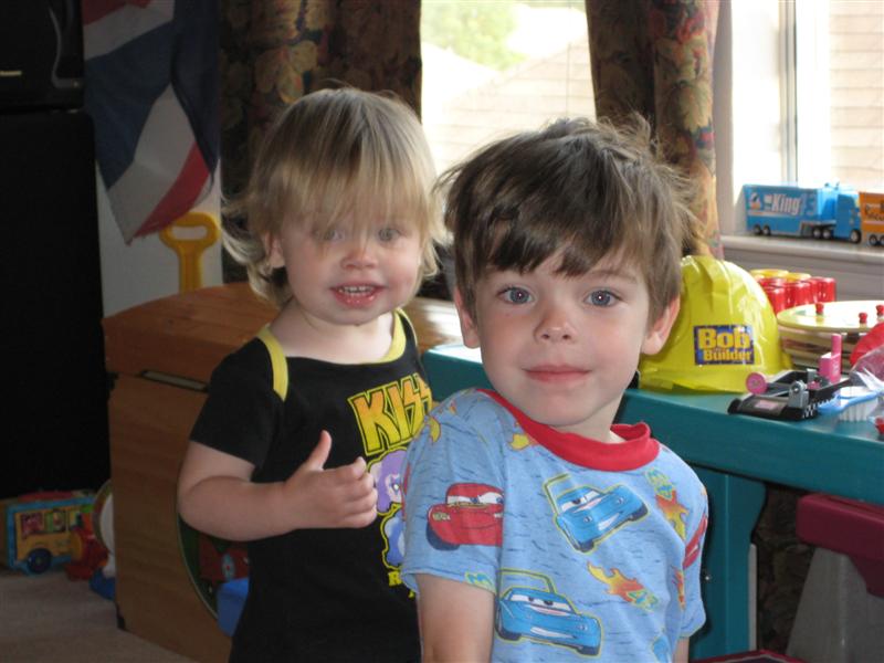 Jess_PlayingWithAlex (8).JPG - Bad hair day...